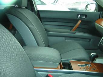 2004 Nissan Teana Pictures
