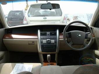 2004 Nissan Teana Images