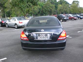 2004 Nissan Teana Wallpapers