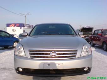 2004 Nissan Teana Photos