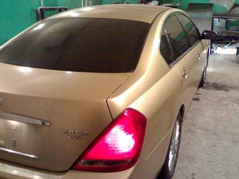2004 Nissan Teana Images