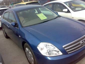 2004 Nissan Teana Pics