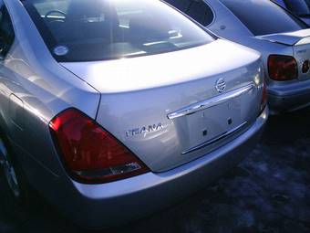 2004 Nissan Teana Pictures