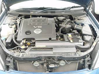 2004 Nissan Teana Photos