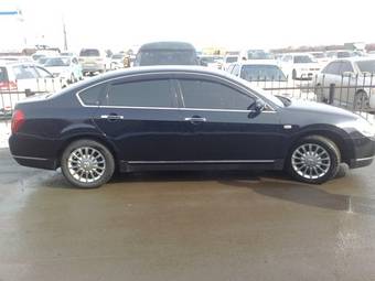 2004 Nissan Teana Pictures