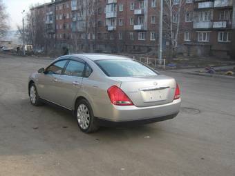2004 Nissan Teana Wallpapers