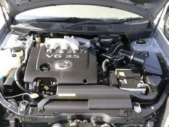 2004 Nissan Teana Pictures