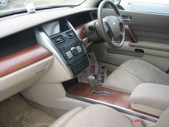 2004 Nissan Teana Pictures