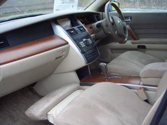 2004 Nissan Teana Pics