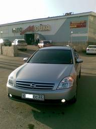 2004 Nissan Teana Pics