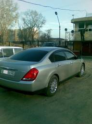 2004 Nissan Teana Pictures