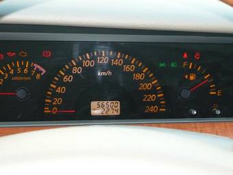 2004 Nissan Teana Pictures