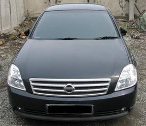 2004 Nissan Teana Pictures