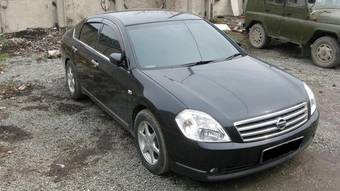 2004 Nissan Teana Photos