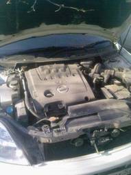 2004 Nissan Teana Pics