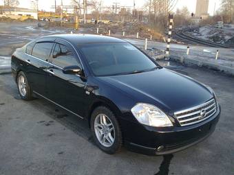 2004 Nissan Teana Photos