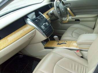 2004 Nissan Teana Pictures