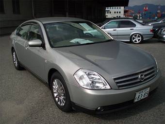 2004 Nissan Teana Pics