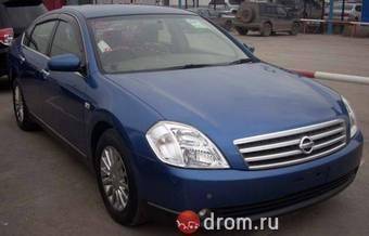 2004 Nissan Teana Pictures