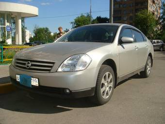 2004 Nissan Teana Images