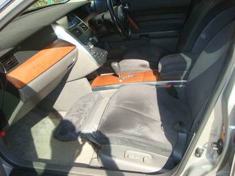 2004 Nissan Teana Pictures