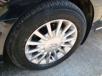2004 Nissan Teana Pictures