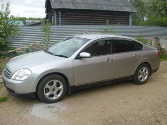 2004 Nissan Teana Pictures