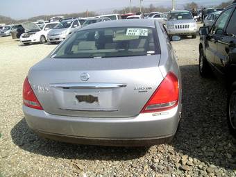 2004 Nissan Teana Pictures