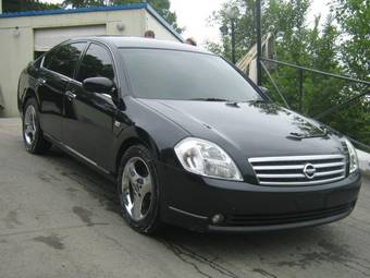 2004 Nissan Teana Photos