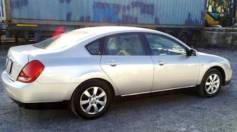 2004 Nissan Teana Wallpapers