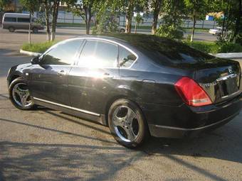 2004 Nissan Teana Photos