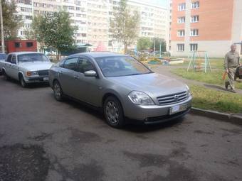 2004 Nissan Teana Pictures