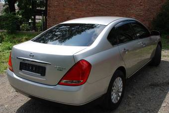 2004 Nissan Teana Pictures