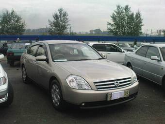 2004 Nissan Teana Photos