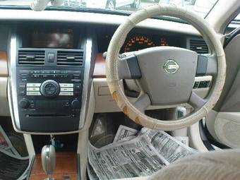 2004 Nissan Teana Pictures