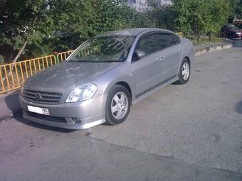 2004 Nissan Teana Photos