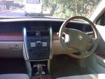 2004 Nissan Teana Photos