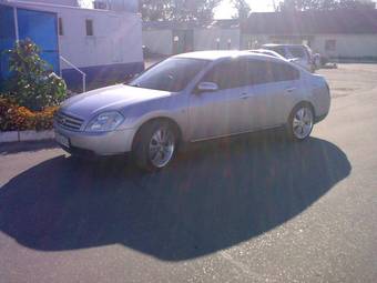 2004 Nissan Teana Photos