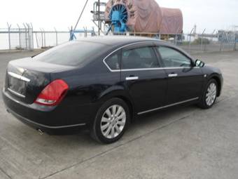 2004 Nissan Teana Wallpapers