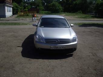 2004 Nissan Teana Pictures