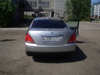 2004 Nissan Teana Photos