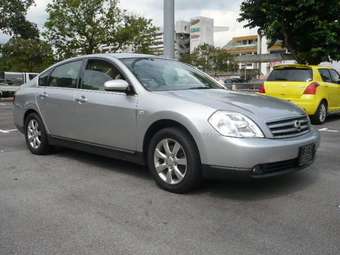 2005 Nissan Teana Pictures