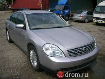 2005 Nissan Teana Pictures