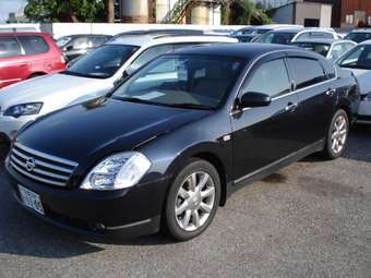 2005 Nissan Teana Photos