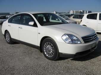 2005 Nissan Teana Pictures