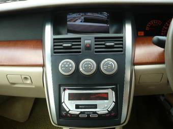 2005 Nissan Teana Photos