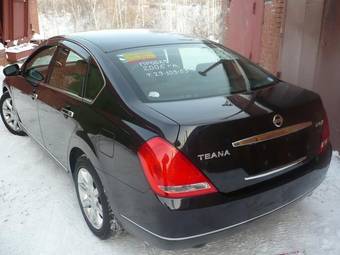 2005 Nissan Teana Wallpapers