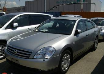 2005 Nissan Teana Photos