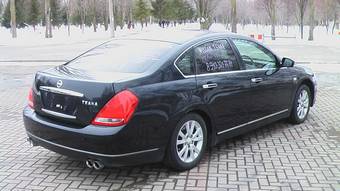 2005 Nissan Teana Pictures