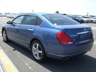 2005 Nissan Teana Images